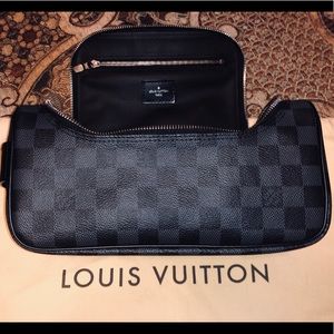 Louis Vuitton Damier Graphite Toiletry Tote